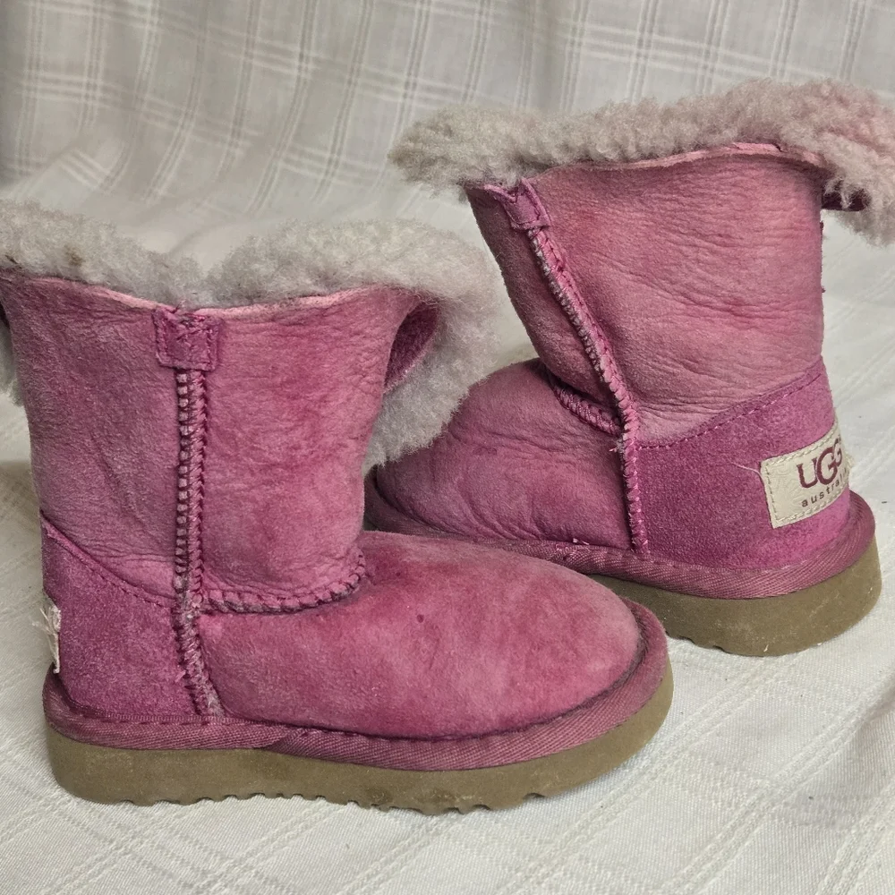 UGG Kids Bailey Button II Suede Chestnut Toddler Girls‎ Boots Size 6 Pink GUC
